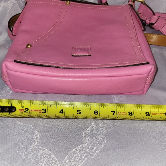 Dooney And Bourke Pink Florentine Leather Crossbody Bag - Picture 3 of 14